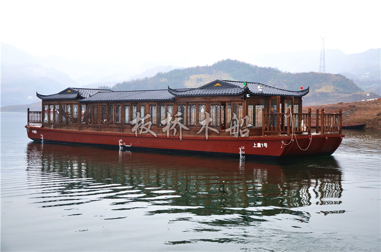 十堰圣水湖100人帶手續旅游畫舫